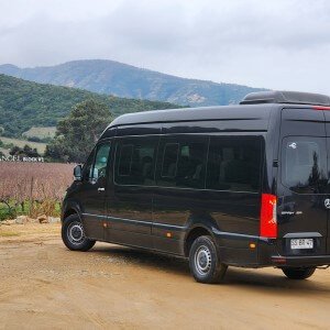 Executive vehicle for corporate travel in Santiago, Chile